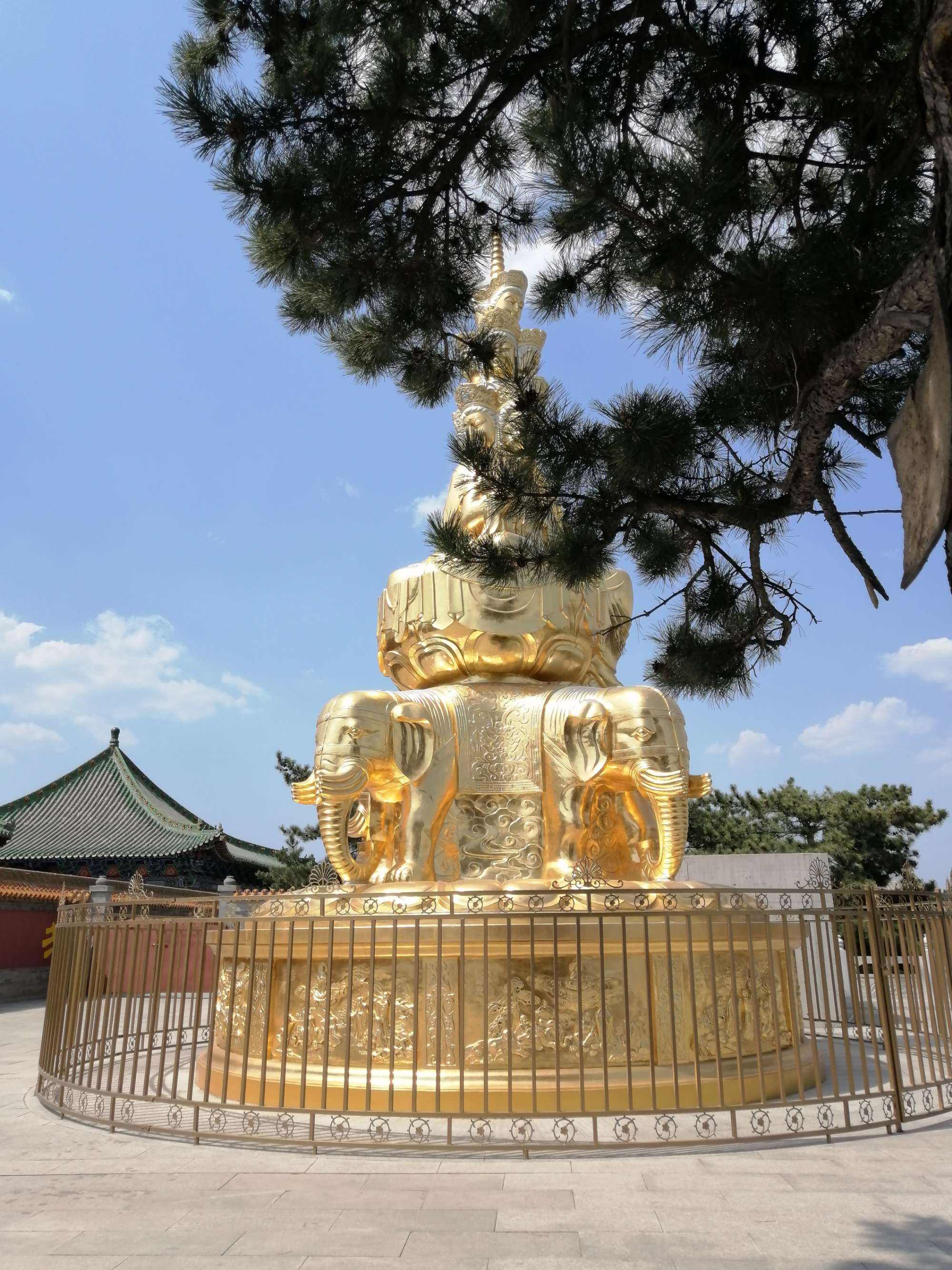 和顺云龙山景点介绍 和顺云龙山景点介绍日记