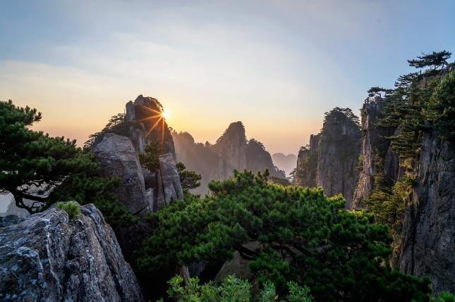 黄山有四绝分别是什么 黄山有四绝分别是哪四绝