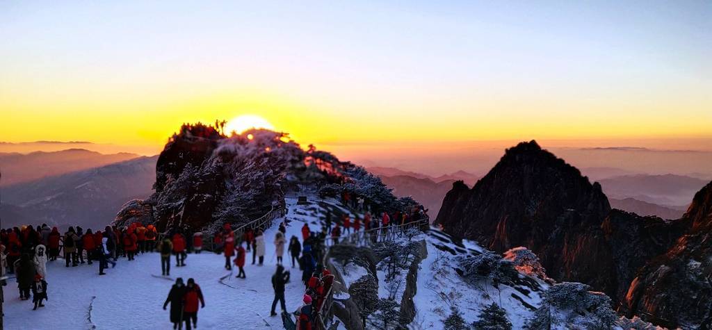 冬天黄山旅游自助攻略 冬天黄山旅游自助攻略图片