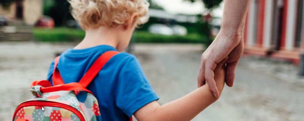 孩子不想上学爸该怎么办 孩子不想上学怎么办给我讲一讲