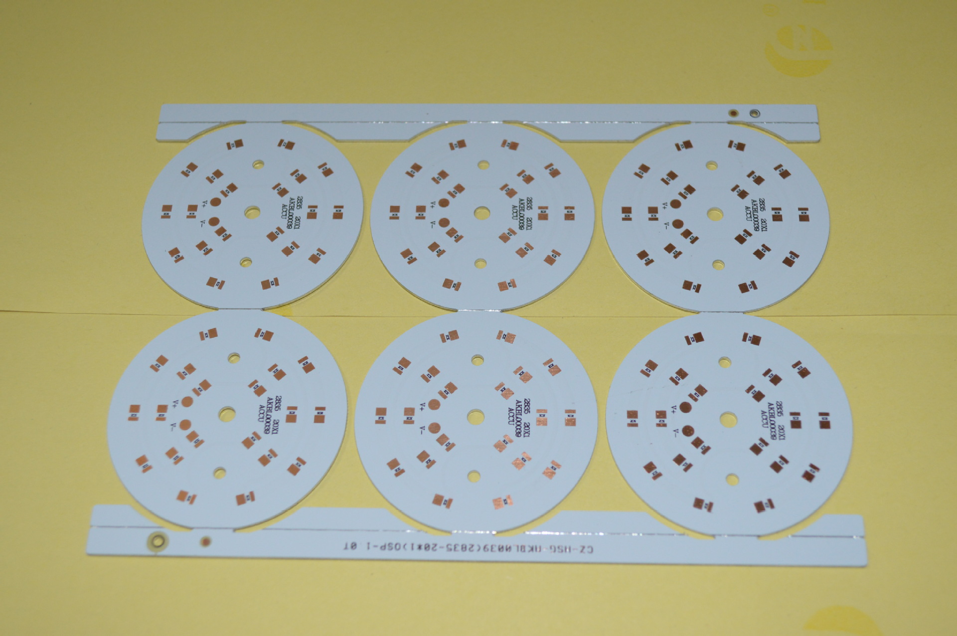 led灯的封装胶基板厂家 led灯的封装胶基板厂家有哪些